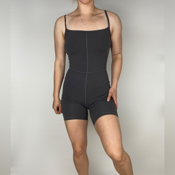 WILFRED FREE Life Divinity 5” Romper Coal‎ Gray Stretch Sleeveless Casual - Picture 2 of 5